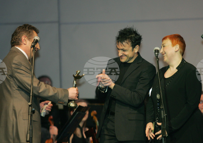 Васил Василев-Зуека - актьор и художник