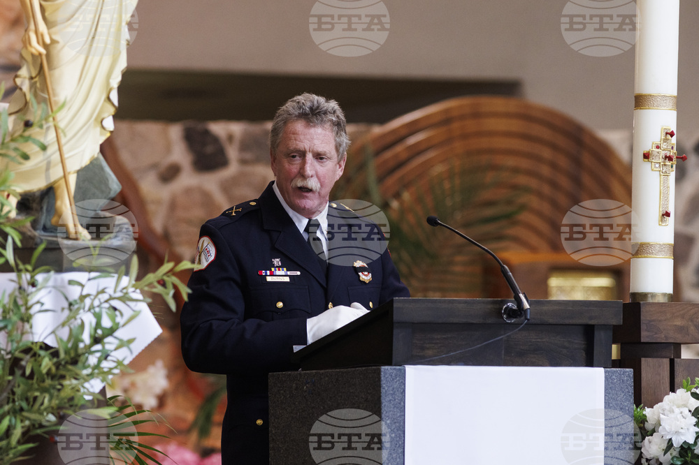Chicago Firefighter Dies