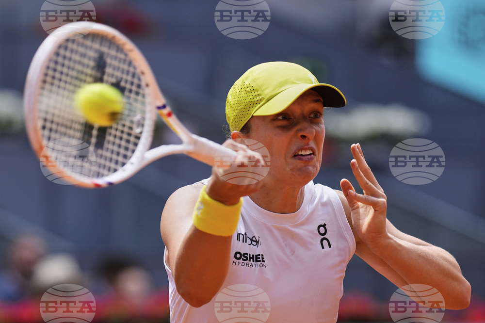 Ига Швьонтек и Коко Гоф се класираха за полуфиналите на турнира по тенис за жени в Мадрид