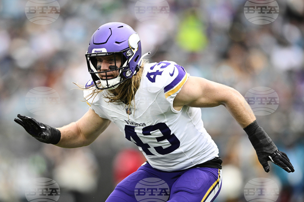 Vikings Van Ginkel Football