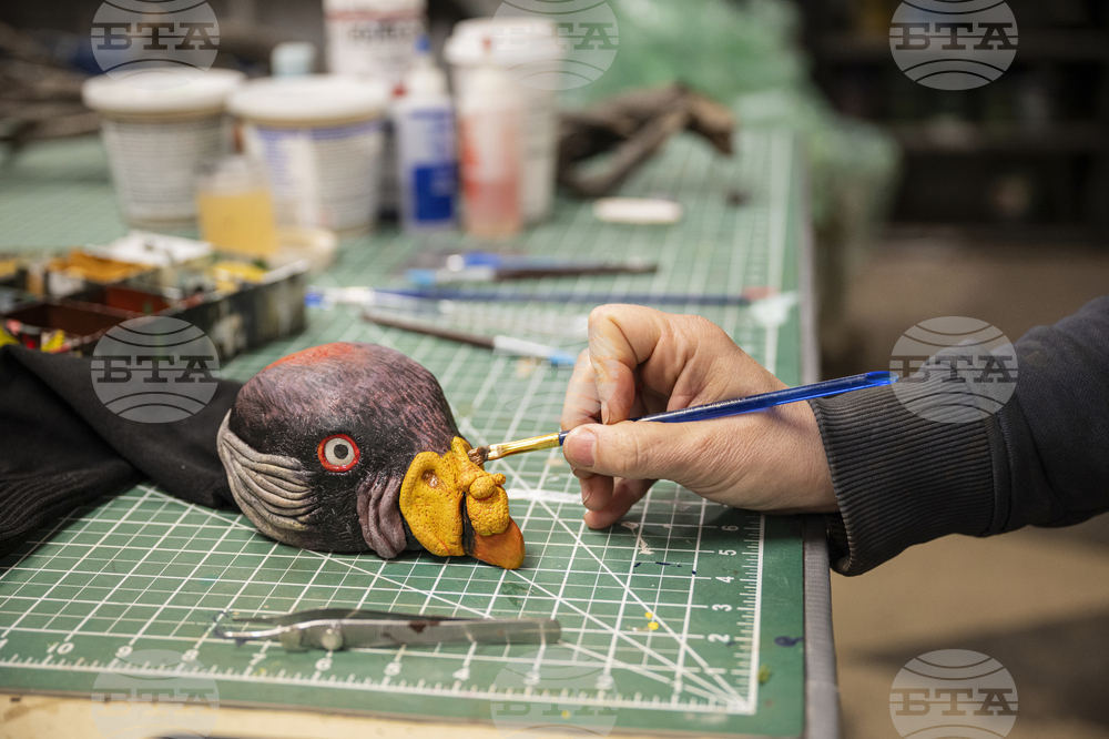 Zoo-Baby Vulture-Puppet