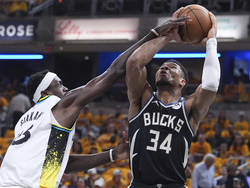 Bucks Pacers Basketball