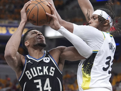 Bucks Pacers Basketball