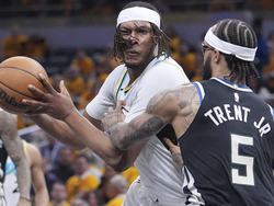 Bucks Pacers Basketball