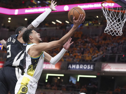 Bucks Pacers Basketball
