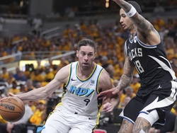 Bucks Pacers Basketball