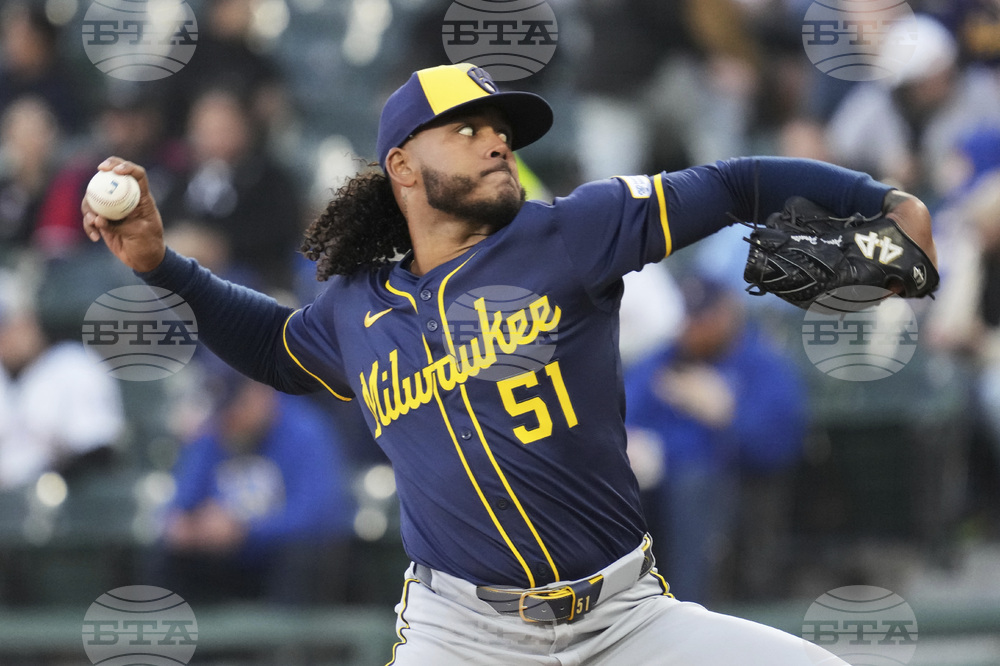 Brewers White Sox Baseball