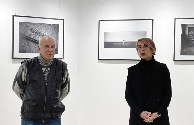 Фондация "ФотоФабрика" гостува в Казанлък с изложба на фотографите Боряна Кацарова, Димитър Дилков и Николай Дойчинов