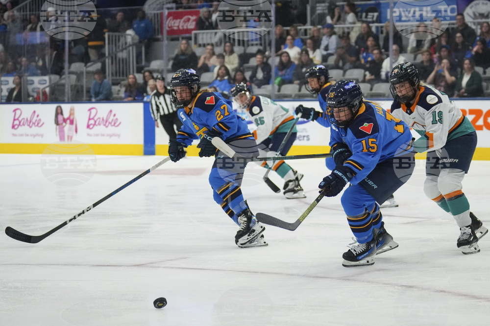 PWHL Sirens Sceptres Hockey