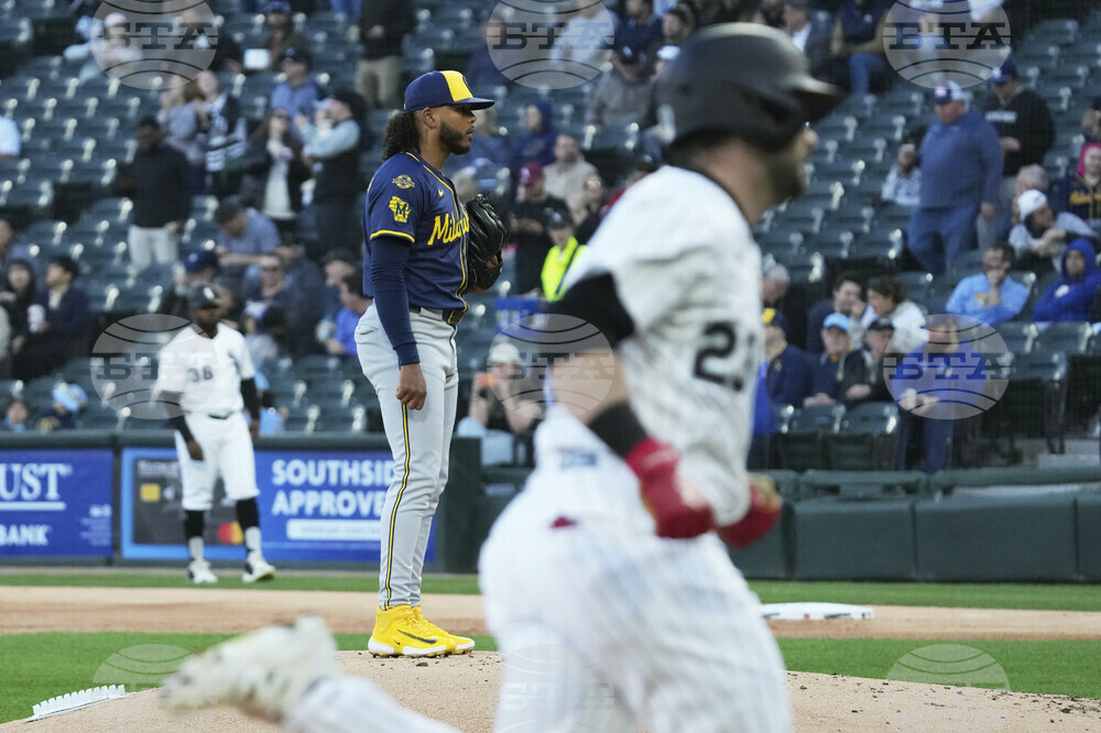 Brewers White Sox Baseball