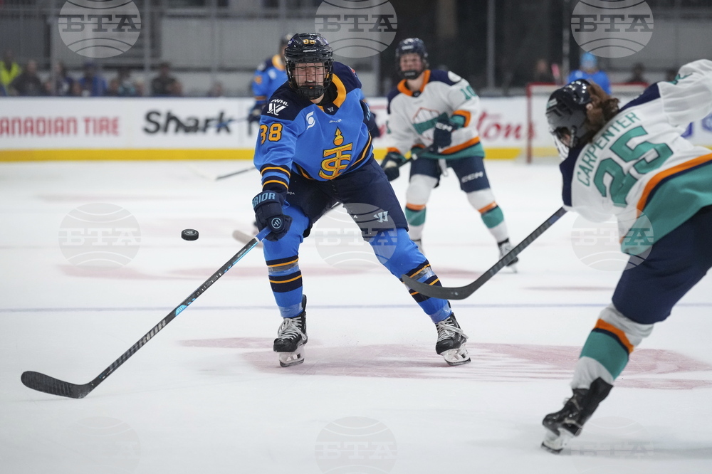 PWHL Sirens Sceptres Hockey