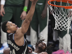 Bucks Pacers Basketball