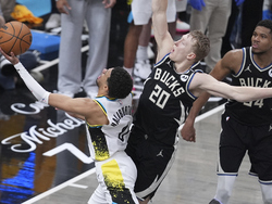 Bucks Pacers Basketball