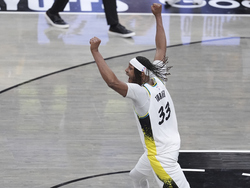 Bucks Pacers Basketball
