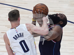 Clippers Nuggets Basketball