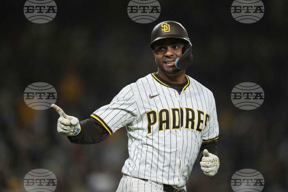 Giants Padres Baseball