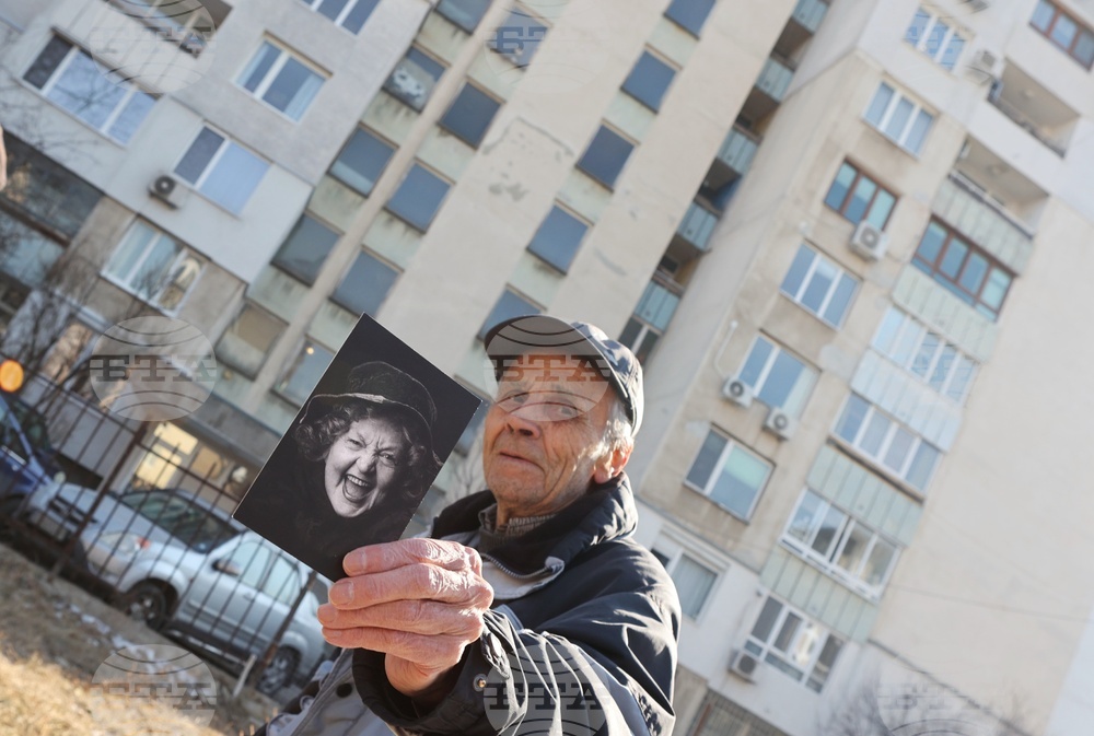 Първа копка - „Градината на Татяна Лолова"