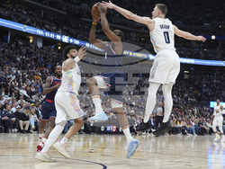 Clippers Nuggets Basketball