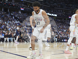 Clippers Nuggets Basketball