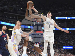 Clippers Nuggets Basketball