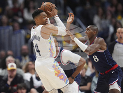 Clippers Nuggets Basketball