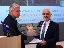 Военна академия „Г. С. Раковски“ - дискусия