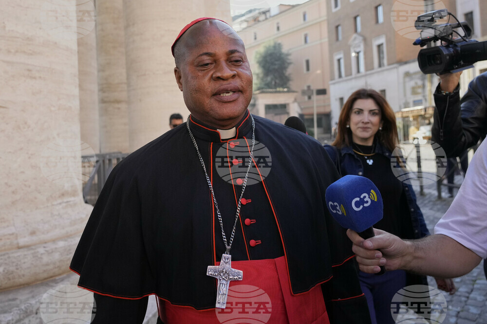 CORRECTION Vatican Pope