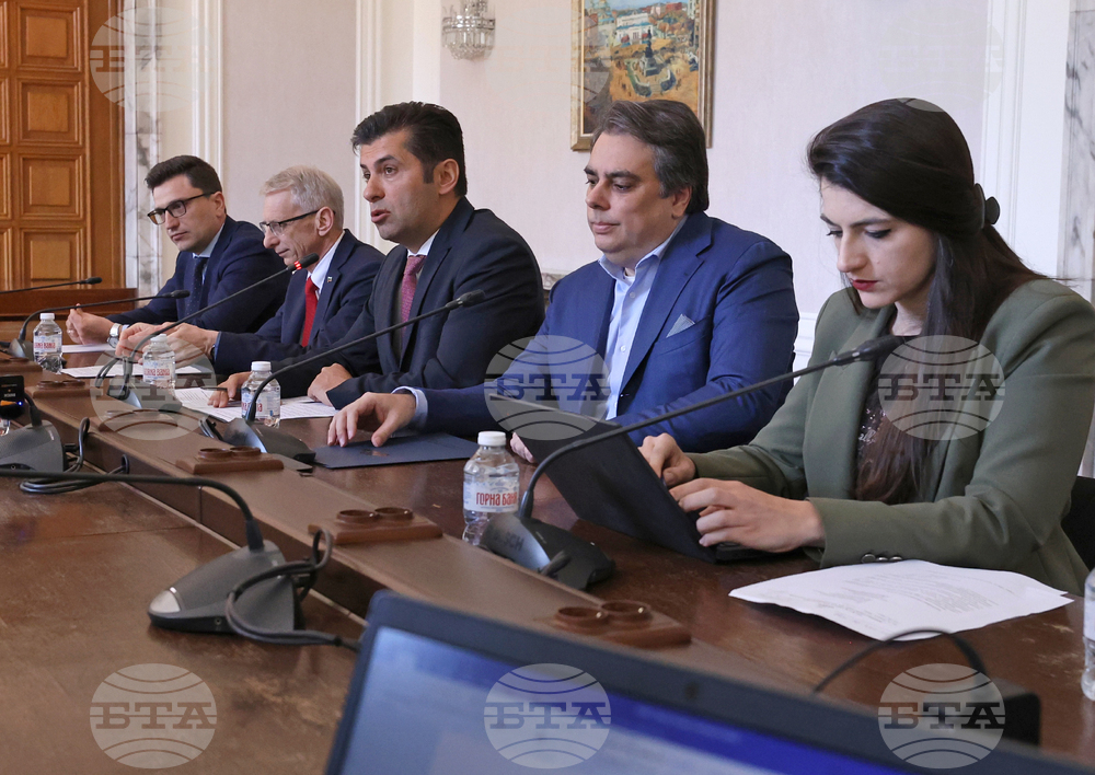 First 100 Days of Zhelyazkov Cabinet "Brought Us Four Years Back to the Worst Practices in GERB Governance" - Kiril Petkov 