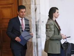 Народно събрание - "Продължаваме Промяната" - пресконференция