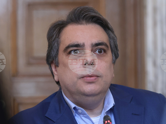 Continue the Change-Democratic Bulgaria’s Vassilev Outlines Euro Adoption Process