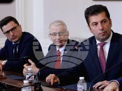 Народно събрание - "Продължаваме Промяната" - пресконференция