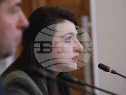 Народно събрание - "Продължаваме Промяната" - пресконференция