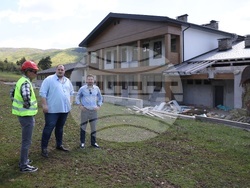 Незаконни постройки - премахване