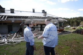 Незаконни постройки - премахване