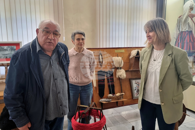 Изложба на домашни и народни занаяти е представена в Историческия музей в Плевен