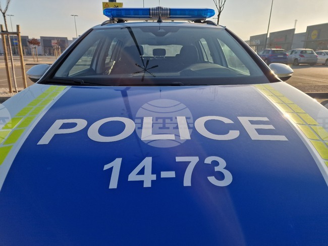 От днес до 7 май полицейски екипи ще бъдат позиционирани в рискови участъци и пътни възли в Пернишко