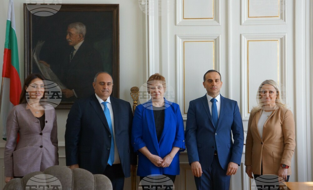 Bulgarian Academy of Sciences President Meets with Baku Slavic University Rector