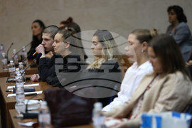 Благоевград - младежки форум - „Приключенията на демокрацията“