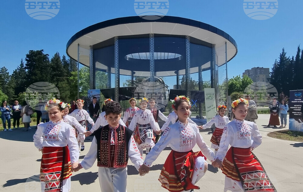 Стара Загора - откриване на монумент "Интеркосмос България 1300"