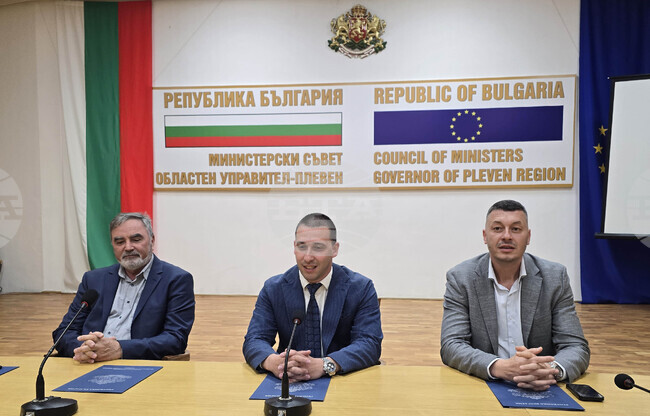 Плевен - среща за координирани действия срещу популацията на комарите