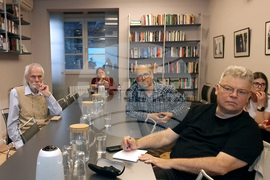  Панайот Денев - „Поверително“ и „Строго поверително“ - разликата. Из архива на БТА” - доклад