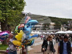 Община Ловеч е готова с условията и изискванията към участниците в „Цветница 2023“ – архивни снимки