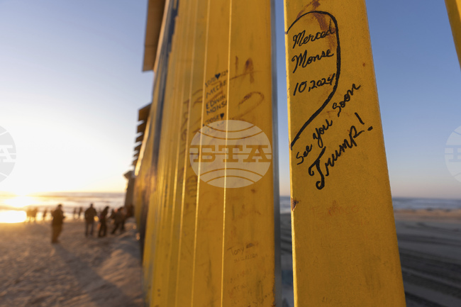 Федерален съдия от Тексас прецени, че прибягването до закон от 1798 г. за експулсиране на мигранти от САЩ, е незаконно 