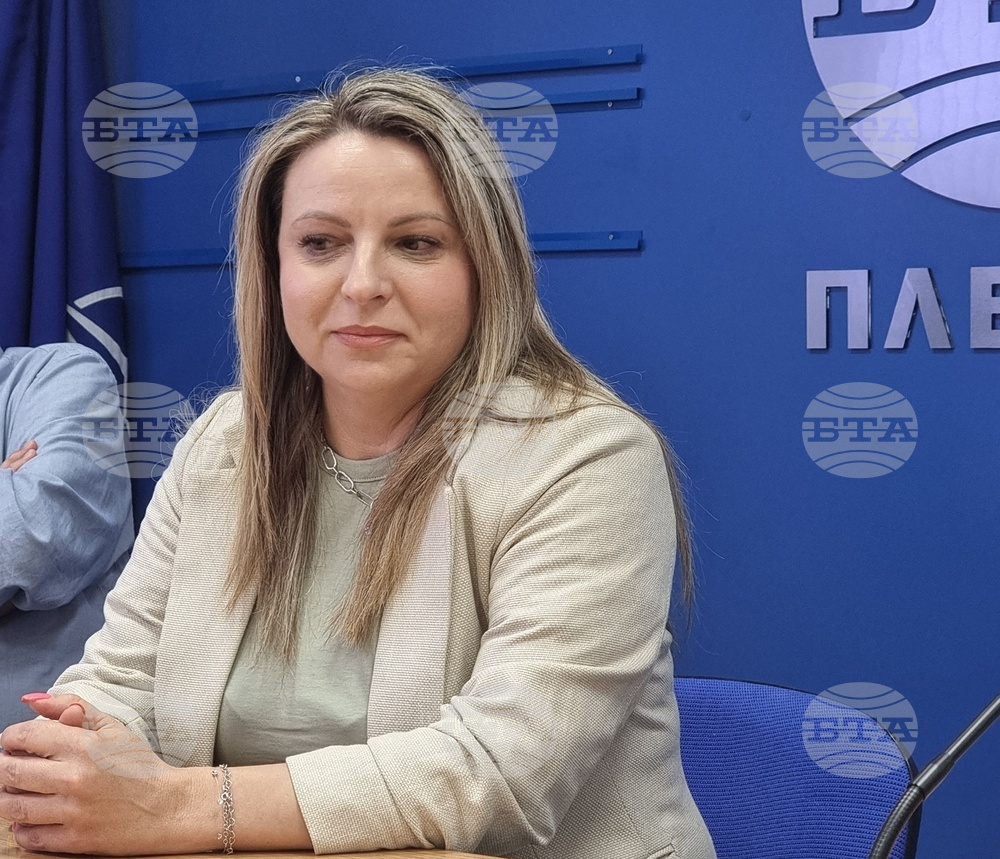 Постижение е класирането ни в „Топ 10 Български танцов фолклор“, каза Биляна Денева от плевенския ансамбъл „Мизия“