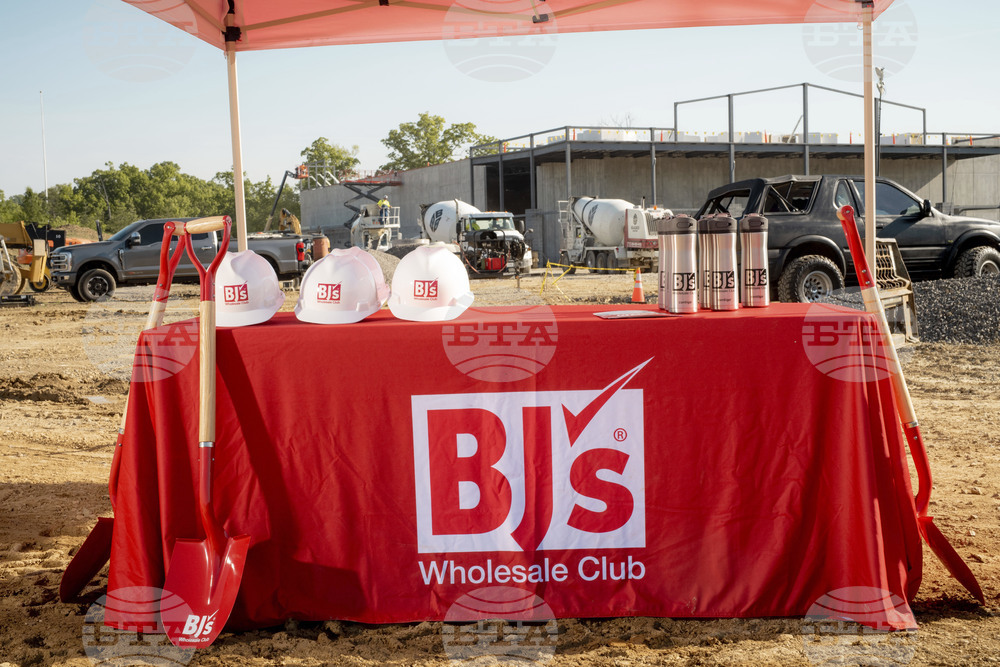 BJ's Wholesale Club's Sevierville Groundbreaking Event