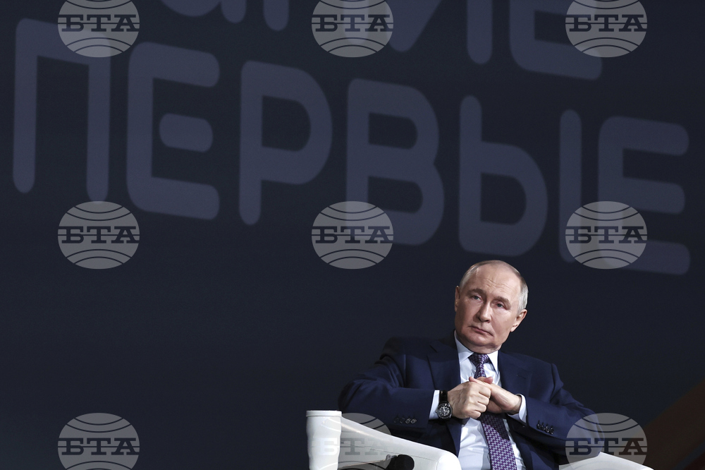 Румънската телевизия Диджи 24: В документален филм Владимир Путин хвърля вината за войната в Украйна върху Румъния и България