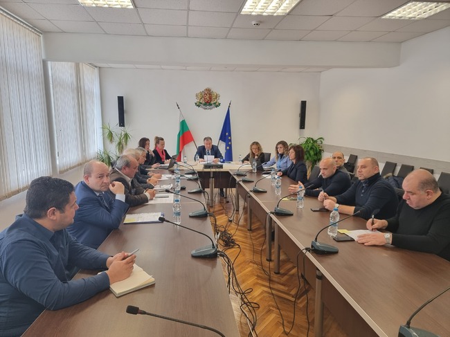 „Продължаваме Промяната" и „Демократична България" излязоха с позиция, след като не получиха ръководно място в РИК – Шумен