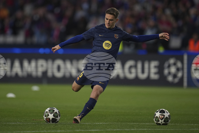 Полузащитникът на Барселона Гави ще отсъства от игра до пет месеца след операция на коляното