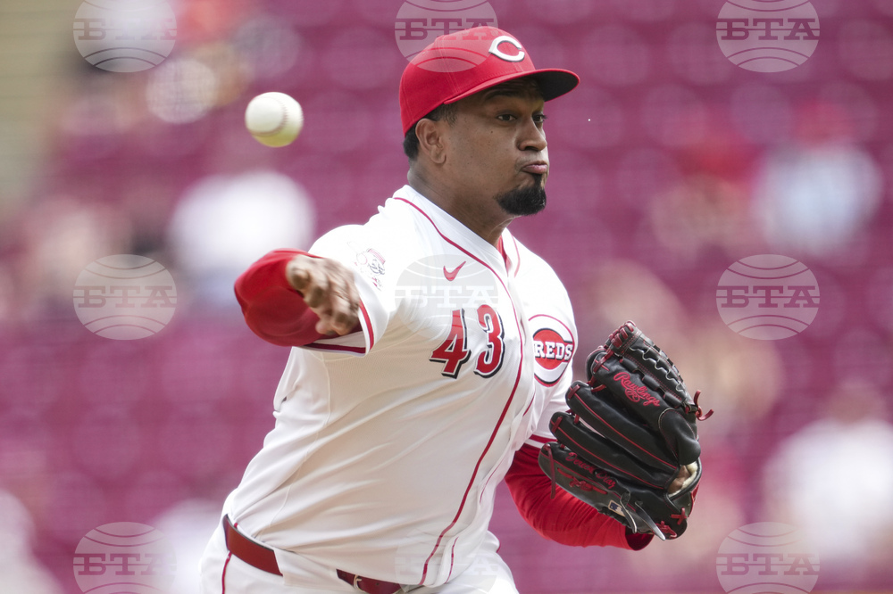 Cardinals Reds Baseball