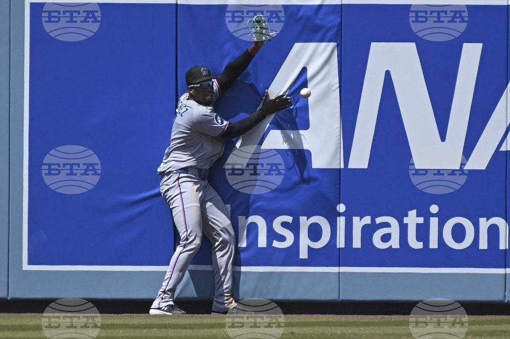 Marlins Dodgers Baseball